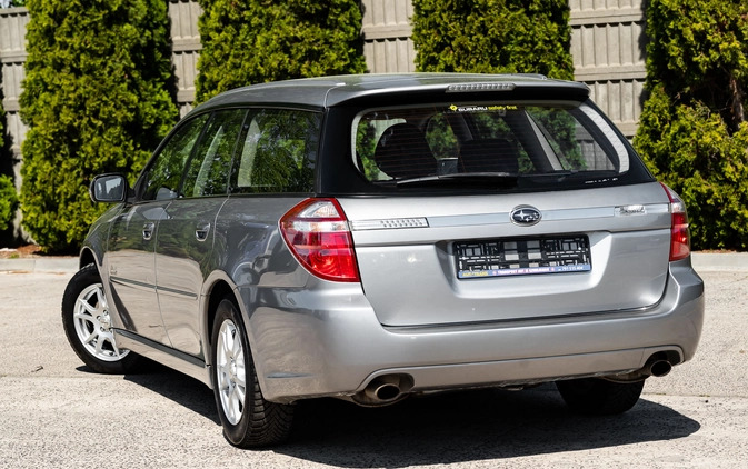 Subaru Legacy cena 19900 przebieg: 200000, rok produkcji 2007 z Radom małe 596